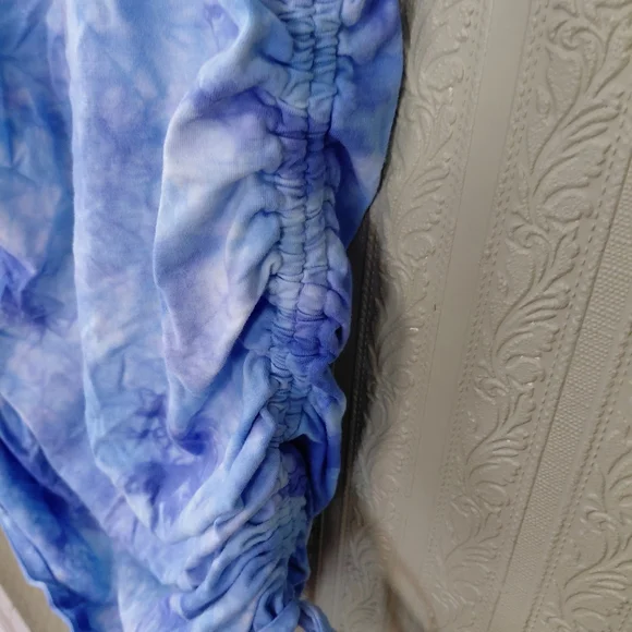 PINK Blue Tie-Dye Ruched Dress Casual Spring Summer - Picture 2 of 5